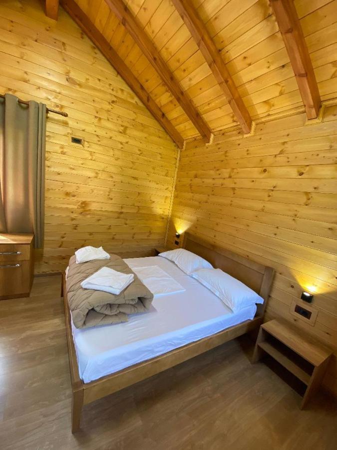 Peraj Guesthouse Vermosh Екстериор снимка